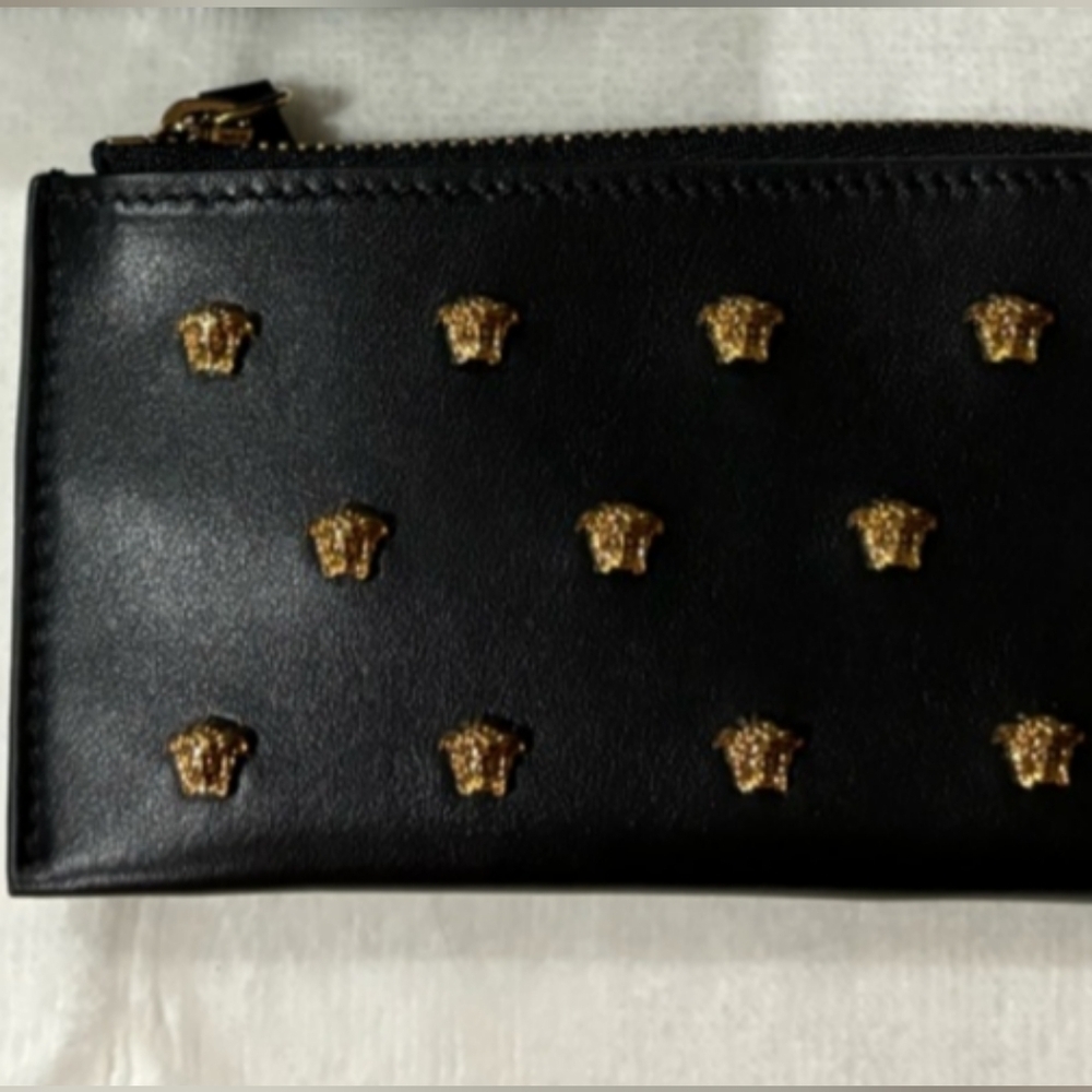 VERSACE Black All Over Medusa Stud Zip Card Holder Wallet - Picture 11 of 11